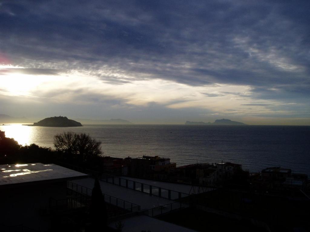 Miramare Residence Pozzuoli Exterior photo